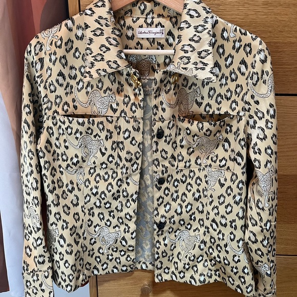 **SOLD** Vintage Salvatore Ferragamo Coat - Picture 2 of 12